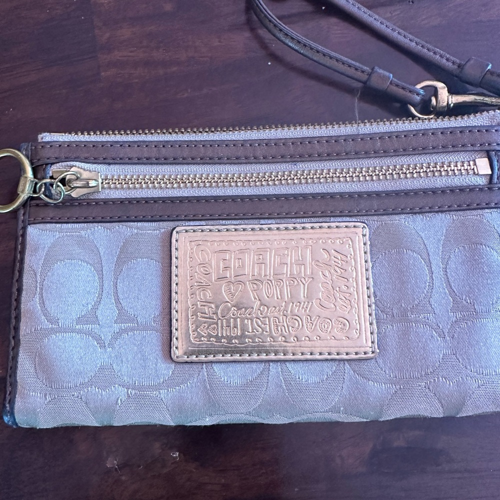 Coach zip wallet